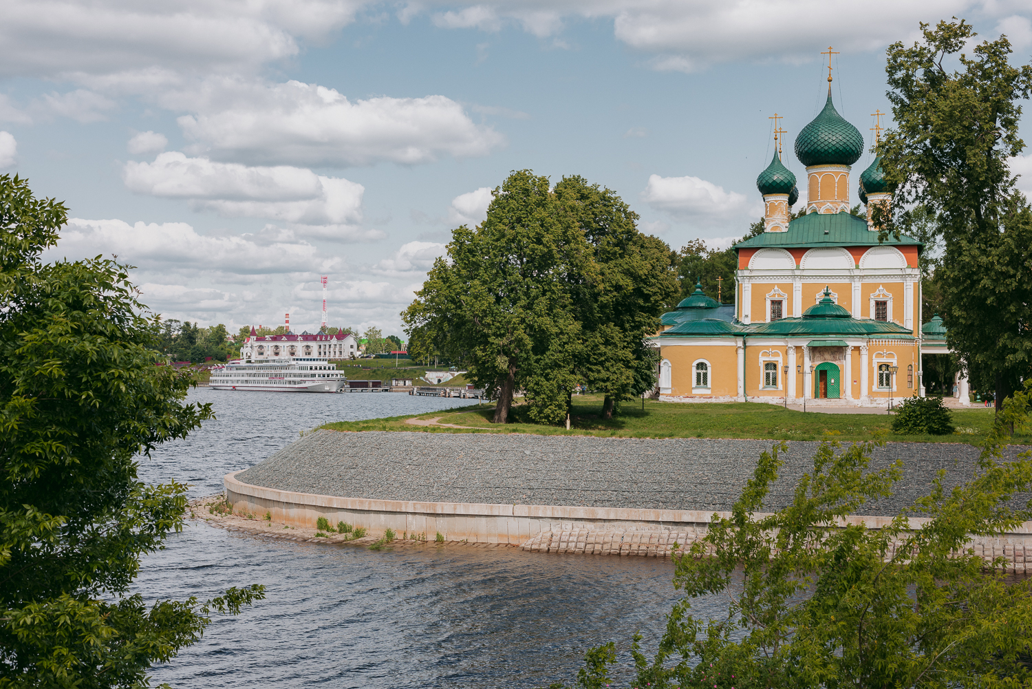 Волга — 2